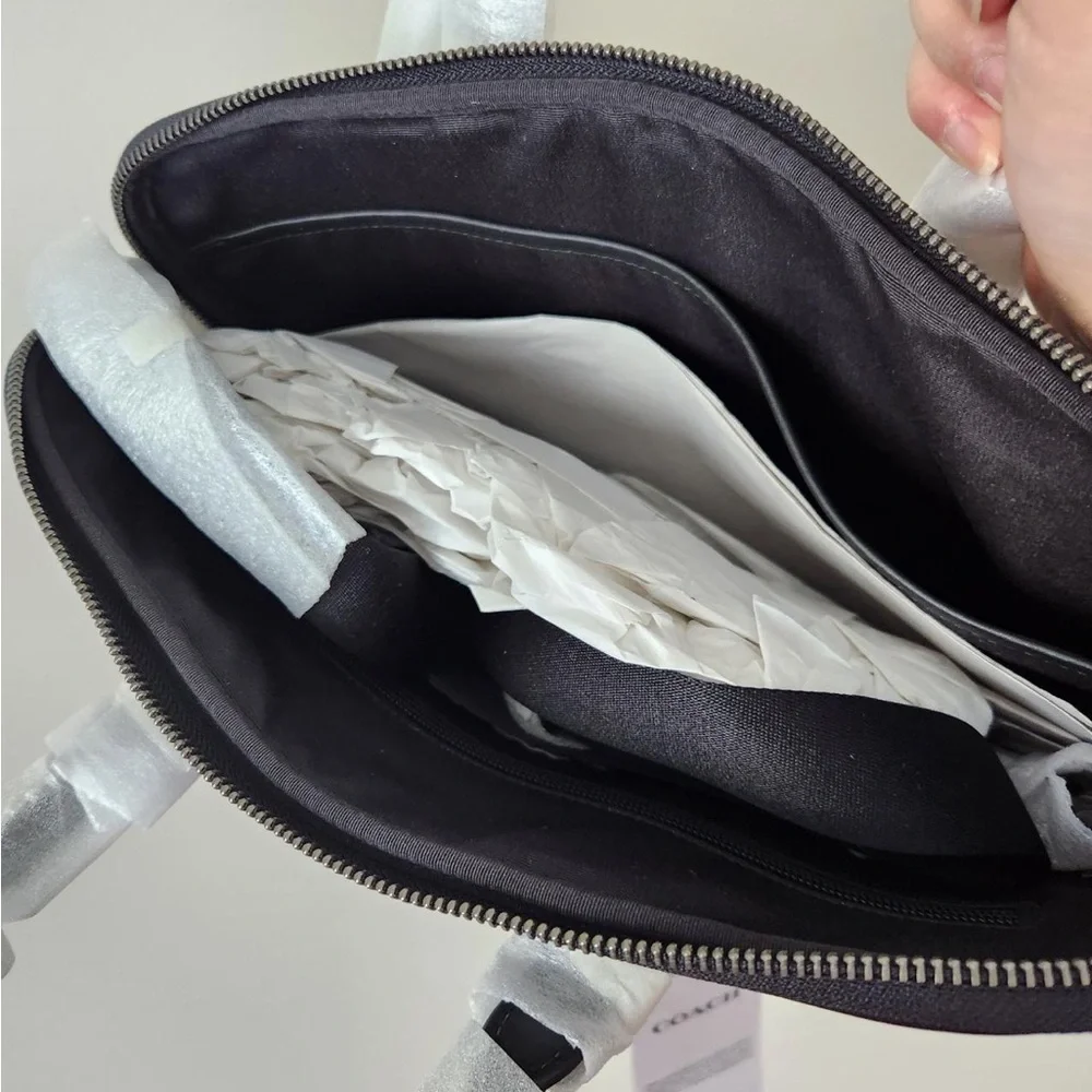 NWT！COACH LIAM COMPACT BRIEF IN SIGNATURE CANVAS (COACH CJ630) - Picture 5 of 6